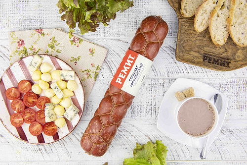 Сервелат гост Ремит ~ 800-900 г в шт